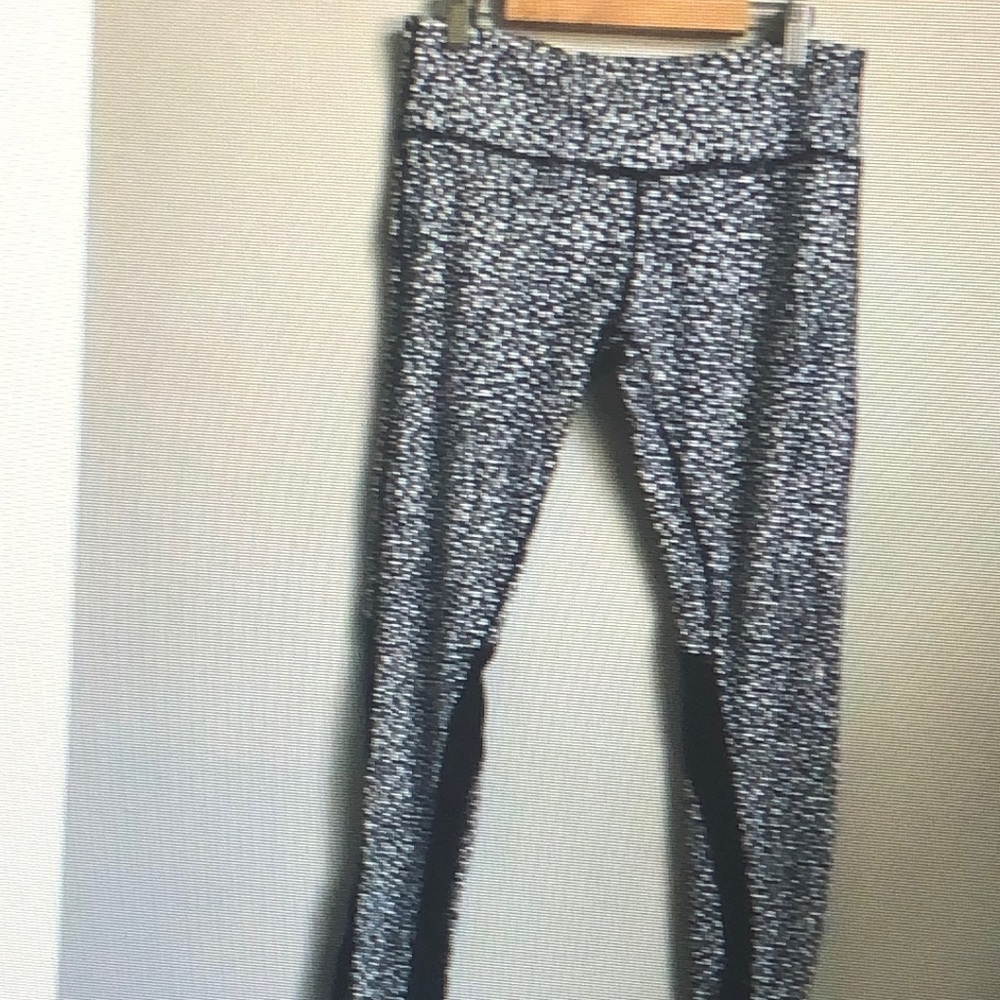 LULULEMON Women's Black White Inspire Zipper Pocket Sheer Panel Leggings Size 10
